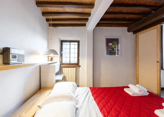 Guesthost - Historic With Rooftop Views Perugia