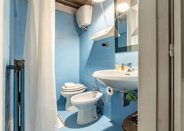 Appartement Guesthost - Historic With Rooftop Views